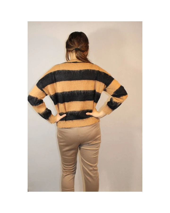 Stylowy damski sweter w paski