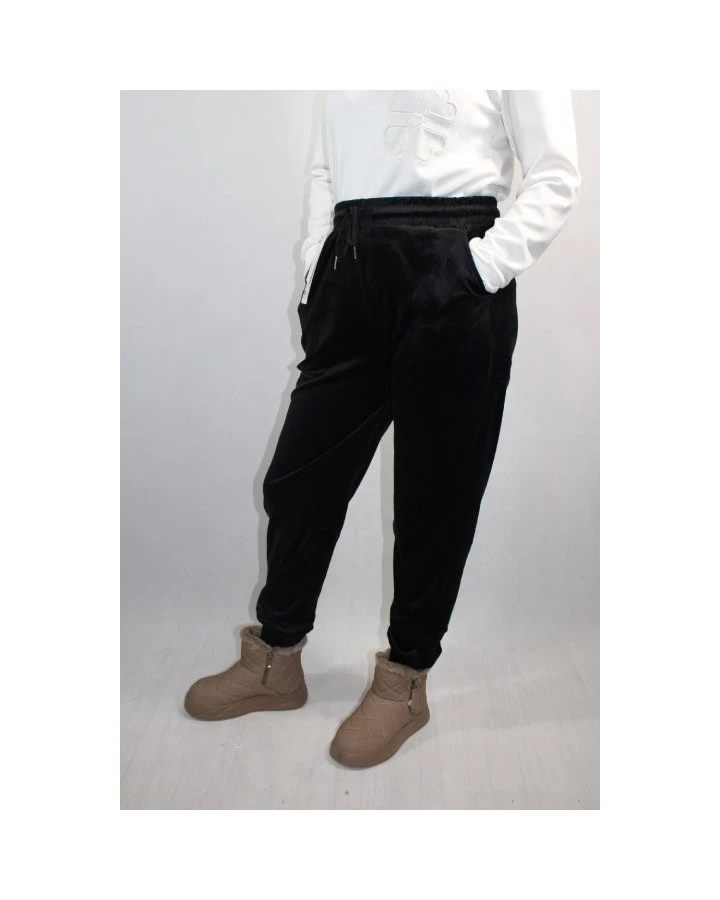 Bawełniane spodnie dresowe - styl i komfort | Idea Fashion