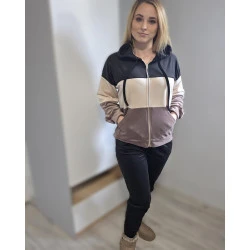 Damski welurowy komplet dresowy z kapturem