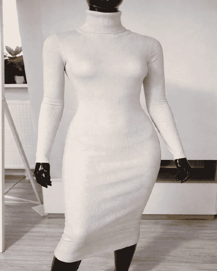 Prążkowana sukienka z golfem midi - elegancka na jesień i zimę