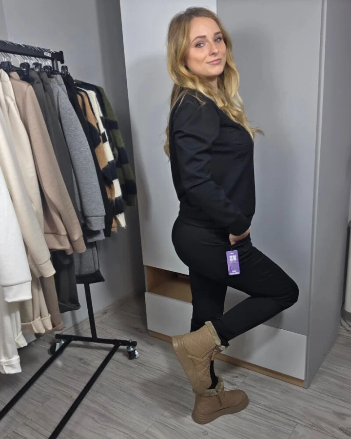 Dres damski LOVE  – komplet z wiskozy, bluza i spodnie