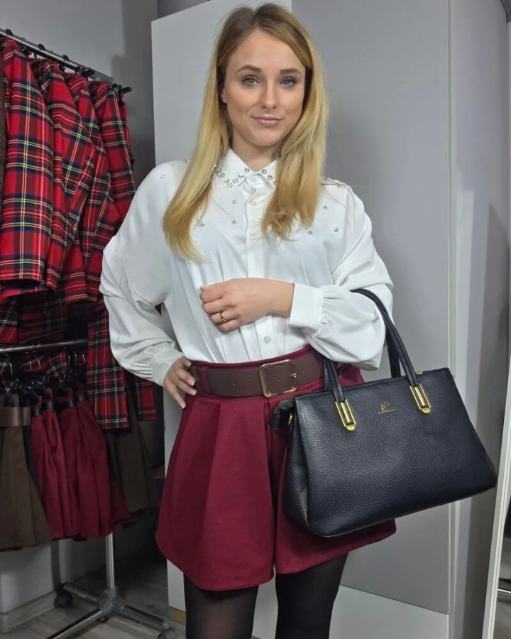 Rozkloszowane spódniczko-spodenki z paskiem | IdeaFashion