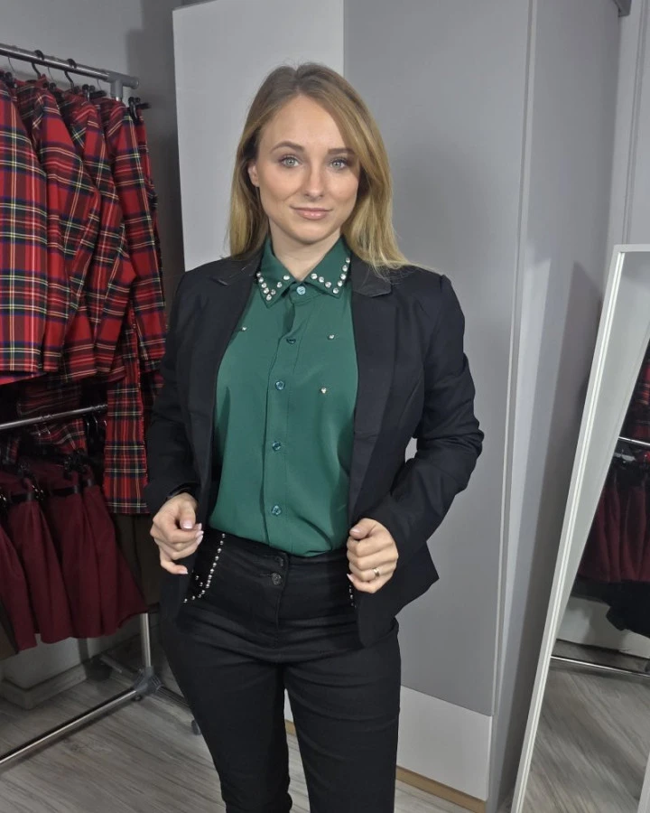 Elegancka koszula z perełkami | IdeaFashion