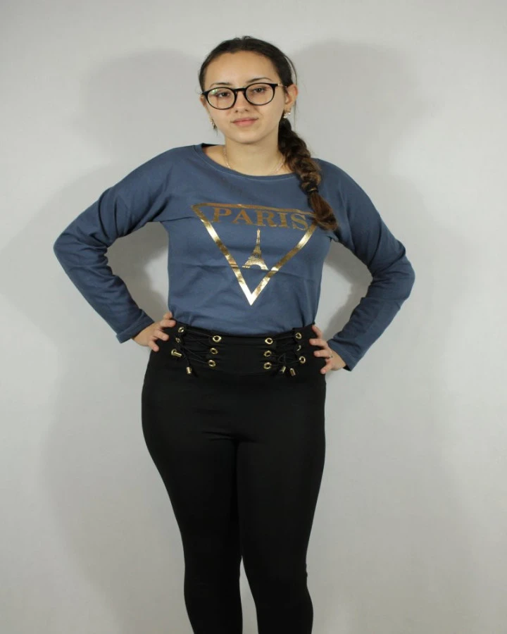 Stylowa bluzka PARIS  ze złotym nadrukiem – modna bluzka damska | IdeaFashion