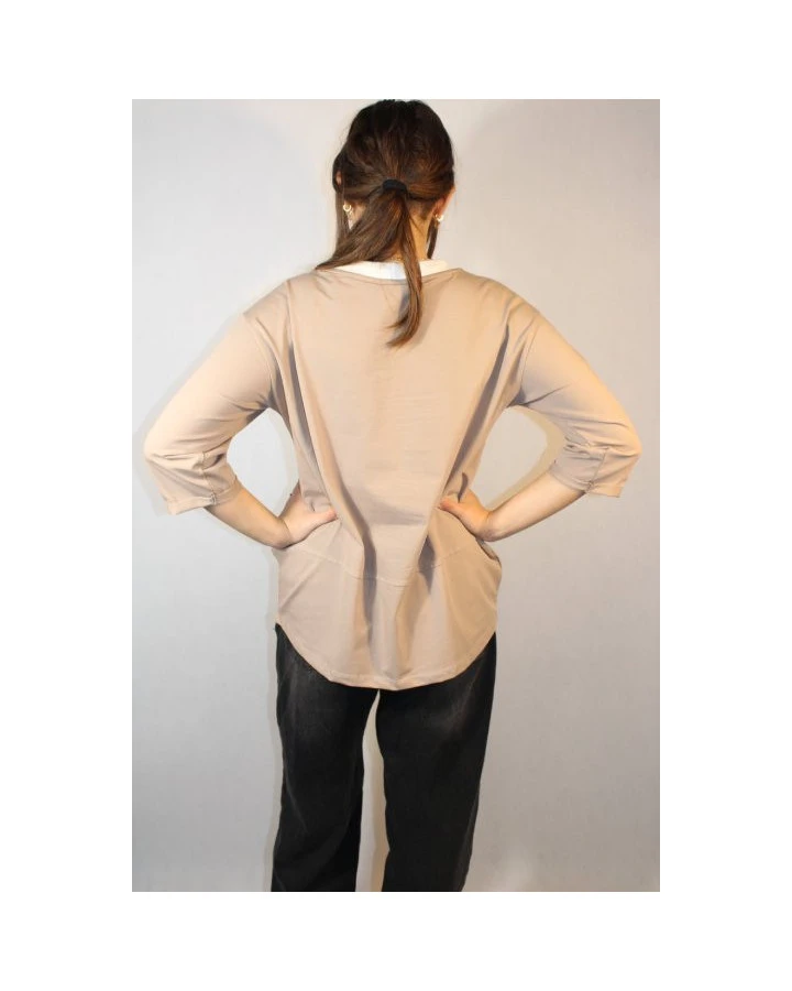 Bluzka damska z napisem HEART - luźny krój, styl i casual | Idea Fashion