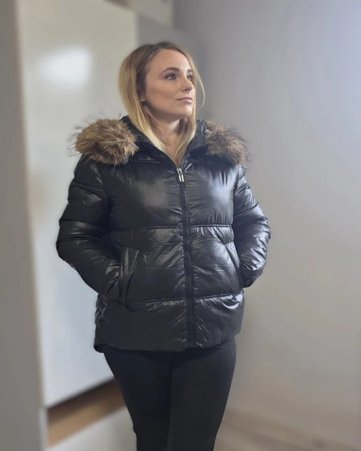 Kurtka pikowana -sezon jesień/zima.