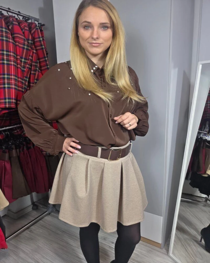 Rozkloszowane spódniczko-spodenki z paskiem | IdeaFashion