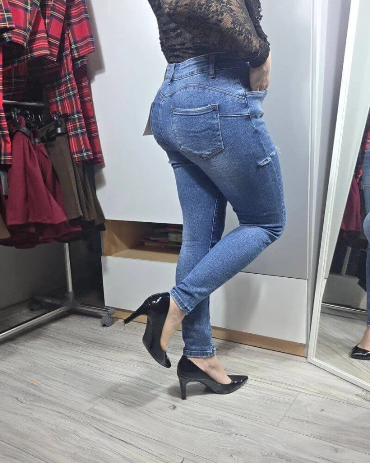 Damskie jeansy skinny z wysokim stanem - elastyczne i wygodne